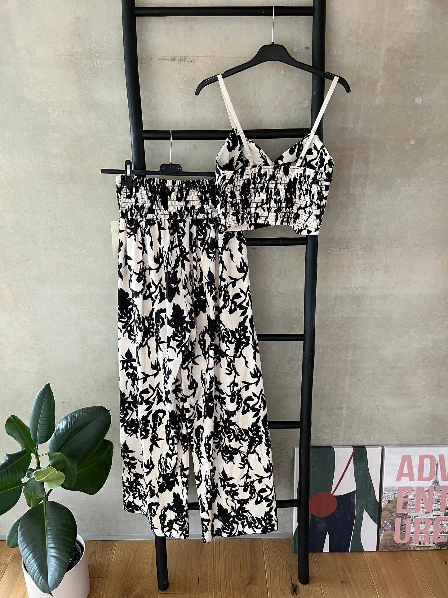 Set mit Hose und Top in weiß-beige
