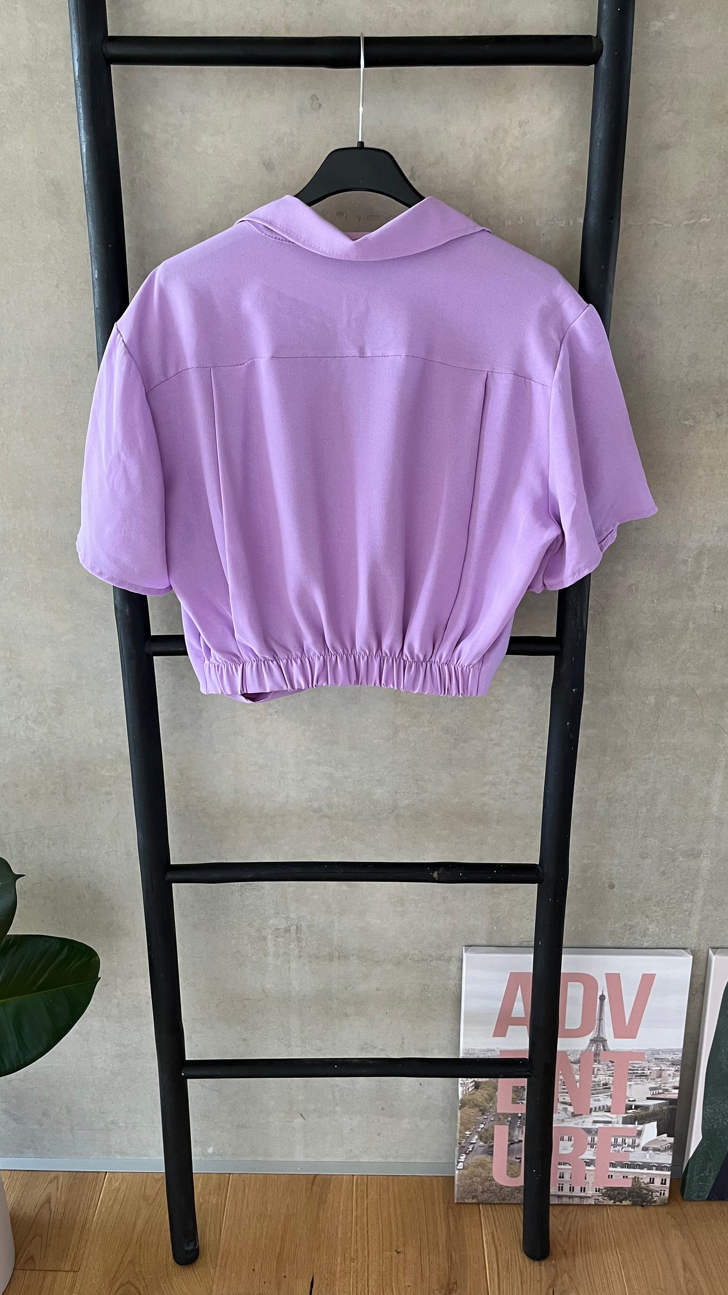 Kurze Bluse